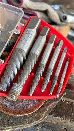 Broken screw extractor set used to remove damaged, stripped, or broken screws and bolts #shortsfeed