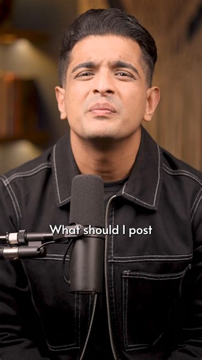 🚀 Your Channel. Your Business. Your Legacy. 🎥 Ready to become a successful YouTuber in 2025? Whether you're just starting out or scaling up, this is the ultimate YouTube course to build your content empire from scratch. Here’s what you’ll master inside YouTube 101: 🧠 Hook viewers with powerful storytelling that drives watch time. 🎬 Create high-retention videos with pro-level scripting, filming & editing. 📊 Decode YouTube’s algorithm and unlock massive organic growth. 📈 Use analytics like a