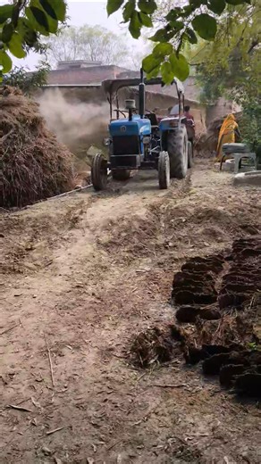 #shorts Mahindra tractor aur New holland tractor video Chara machine ka video #viralshorts