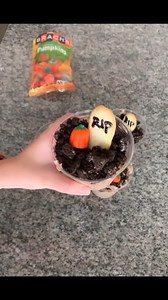8.8K views · 143 reactions | Introducing you to the cutest Halloween party treat to serve your guests: individual Halloween graveyard pudding cups益 Recipe here: https://www.sixsistersstuff.com/recipe/halloween-graveyard-pudding-cups-recipe/ | Six Sisters' Stuff | Facebook