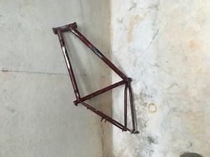 Help identifying older bike frame