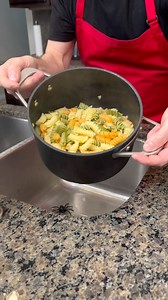 Genuis pasta hack 😲 #pastalover #pasta #lifehacks #kitchenhacks | Kyle & Mistie Knight
