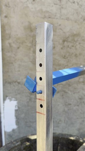 Testing a DIY Adjustable Stand: Load Capacity and Adjustability Test