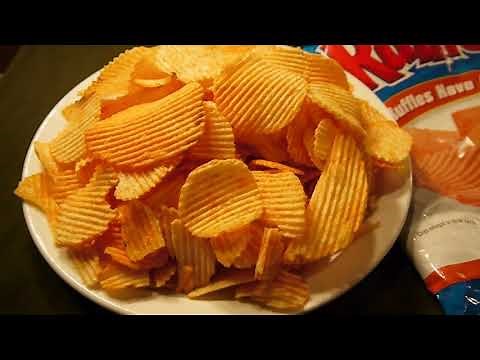 This is Ruffles Cheddar & Sour Cream potato chips