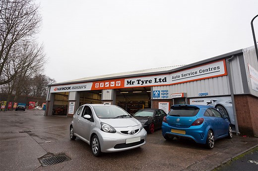 Mr Tyre Wolverhampton: Tyres | MOT Testing | Car Servicing | Exhausts