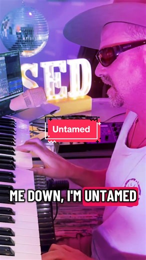 Untamed 🐾 - LIVE A whole town trying to gaslight me. One scared liar with too much time and attention, defaming newcomers for sport. She escalated it — sending men to my door, talking about “war,” trying to intimidate instead of telling the truth. That kind of fear-driven behaviour poisons a neighbourhood fast. GFY Pro800 on the left hand and V256 vocoder on the right #gaslighting #outsider #escapereality #musicinmind