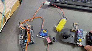 arduino nrf2401来实现控制思路舵机或者电调或者是马达