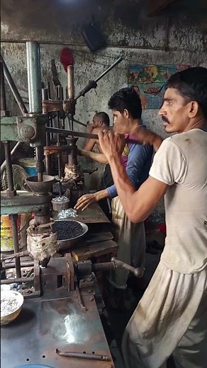 plastic contractor making process | hand moulding machine