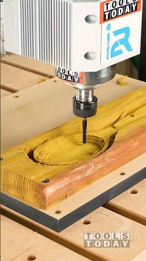 Rough Cutting 3D Spoon