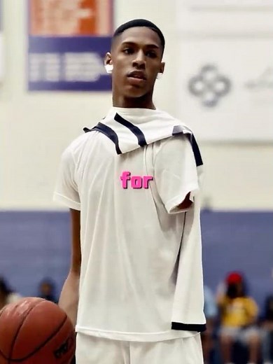 The ONE-ARMED NBA Prospect 🏀🔥