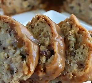 Apple Pecan Cake with Caramel Glaze | Cakecrafted Recipes