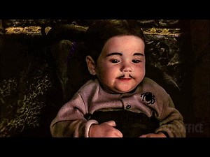 Le nouveau frère de Mercredi Addams | Les valeurs de la famille Addams | Extrait VF