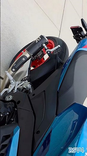 '25 RSV4 vs 25' S1000RR | Leo Vince LV-10 Exhaust Sound Comparison #aprilia #rsv4 #bmw #s1000rr
