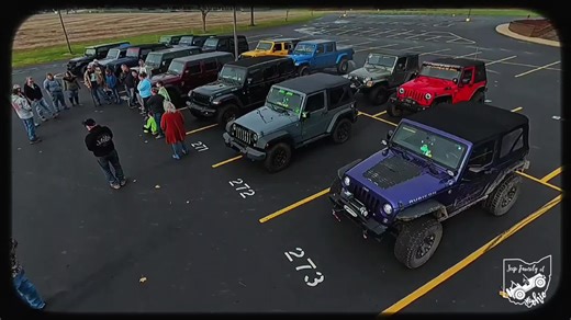 Wheels, wine, and good times 🍷 The Jeep Family of NE Ohio toured Lincoln Way Vineyards for a day of off-road thrills and vineyard chills. Mud met Merlot, and the memories poured freely. Already planning the next round! #JeepFamilyNEOhio #TrailRatedTastings #lincolnwayvineyards