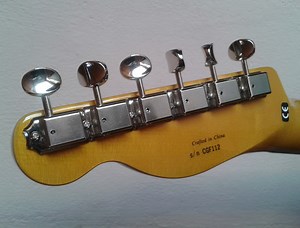 Review de la Fender Modern Player Telecaster Plus