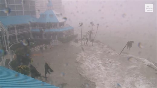 2.7K views · 17 shares | 753,000 insurance claims were filed in Florida in the wake of #HurricaneIan. Many providers pulled out of the state. Now, more than a year later, residents are still waiting to rebuild. Justin Michaels has more. | Pattrn | Facebook