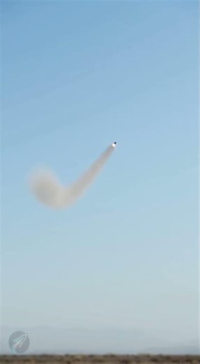 Shoulder-launch missile attach UAV (Simulation) | AeroMotionVisulas