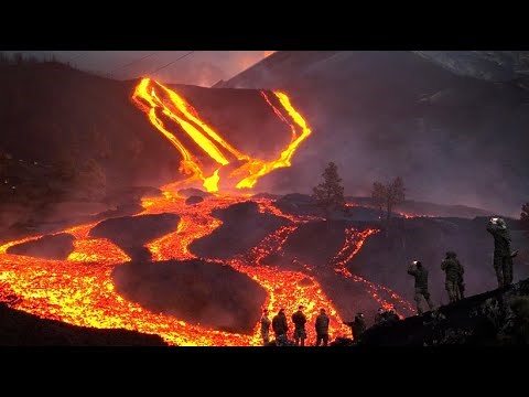 Video graphic: How volcanic eruptions occur