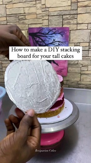 Easy peasy. Now you know what to do when you need to improvise while stacking tall cakes or tier cakes. Video Credit: @recipariancakes #learncakes #cakedecoratinghacks #cakedecoratingtechniques #cakestacking #cakestackingvideo #bakersinnigeria #bakersinafrica #cakeartistinnigeria #worldbakers | Learn Cakes and Baking