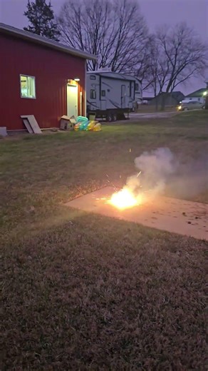 Extreme Ground Bloom - Major League Pyro