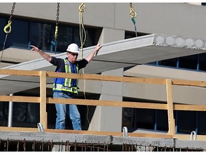 Number of employment insurance recipients soars in Calgary region