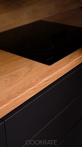 32K views · 242 reactions | Asa paste delicioase, pregatite in acest mod, inca nu ai gustat! Ingrediente ceapă: 3 buc usturoi: 1 buc varză: 250 g ardei gras verde: 1 buc ardei gras roșu: 1 buc ardei gras galben: 1 buc piper negru: 2 g amidon: 30 g apă: 100 ml piept de pui: 1 buc făină: 60 g amidon: 20 g Sos morcov: 1 buc sare: 4 g | Savuros.TV | Facebook