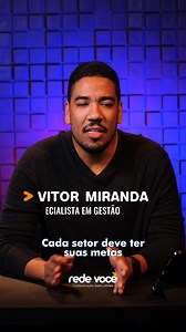 Metas bem definidas são o primeiro passo para alcançar resultados na sua empresa! 🎯 No episódio de hoje Vitor Miranda, fala sobre como traçar objetivos claros e medir o crescimento do seu negócio 🧑🏾‍💻📊 Assista agora e descubra como transformar planejamento do seu negócio! 🎥🎙️ #SobreVocêNegócios #Metas #Resultados | Rede Você TV