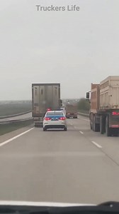 GTA V Truck Driver #daf #crazy #insane #truck #driver #road #police #policecar #road #way #grand #thegt #auto #V #five #schmitz #cargobull #trailer | → 𝙳𝚒𝚎𝚜𝚎𝚕 𝙿𝚊𝚜𝚜𝚒𝚘𝚗 ←