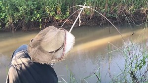 23K views · 1.4K reactions | ยกยอ ร่องข้างถนนก็มีปลาเหมือนกันนะ | Fishing lifestyle | Facebook