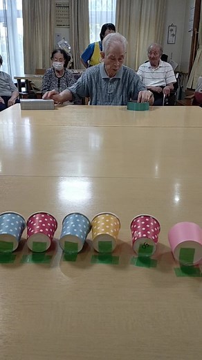 楽しいデイサービスのレクリエーション活動