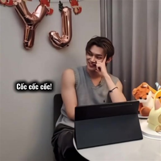 Cốc cốc cốc: ý nghĩa và cách dùng trên TikTok