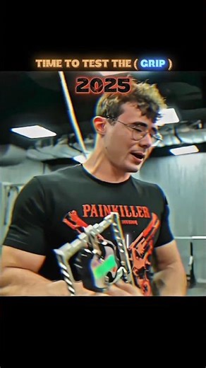 “2024 vs 2025 Grip 💪 | Akimbo69’s Unbelievable Grip Strength Transformation!” #shorts