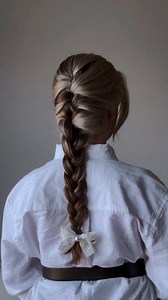 166K views · 24K reactions | Quick and easy braid tutorial ✨ save and try it #hairstyletutorial #braidtutorial #updo #updohairstyles #braidhairstyles #updotutorial #braidhairstyle #easyhairstyle | Vikosto | Facebook