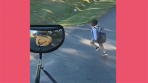 Bus full of kindergartners cheers every day when 'fastest kid alive' runs home