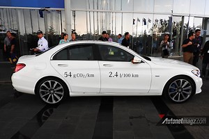GIIAS 2017 : Sensasi Bersama Mercedes Benz C350e Hybrid!