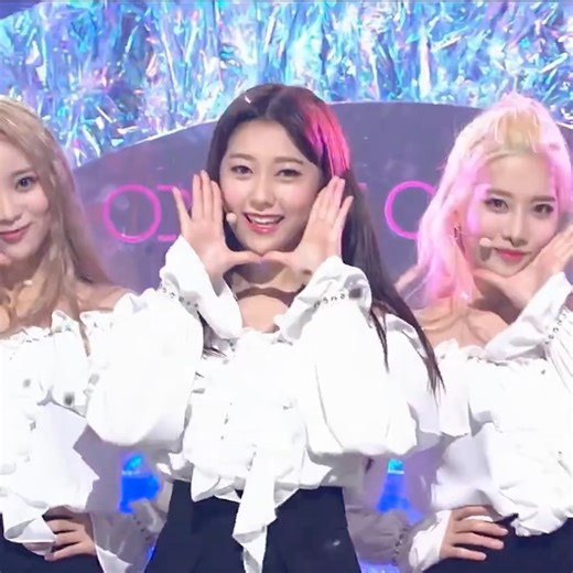 Girl Front - LOONA/ODD EYE CIRCLE | Kpop Lyrics