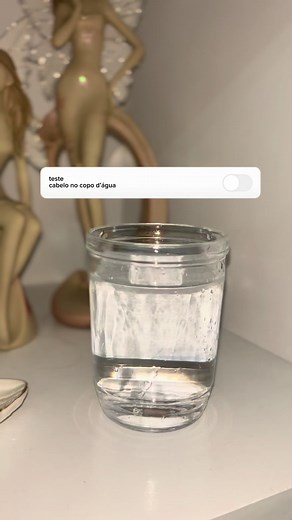 Teste do Cabelo no Copo D'água: Reconstrução, Hidratação ou Nutrição?