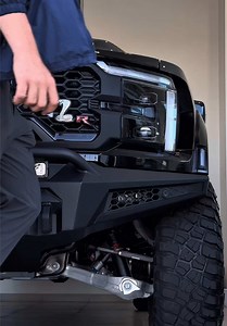2025 @shelbyamerican Baja @ford Raptor R 🤯 A 5.2L V8 with a 3.8L Whipple supercharger, producing over 900 horsepower #Shelby #raptor #truck #ford