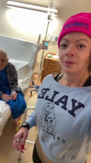 Visiting Grumpy Grandpa at the hospital- he’s ok 👍 💕 thanks to everyone for your support #grumpygrandpa #grandparents #fypシ