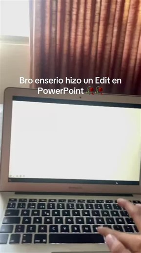Bro enserio hizo un Edit en PowerPoint🥀🥀#edit#messi#ronaldo#neymar#edit