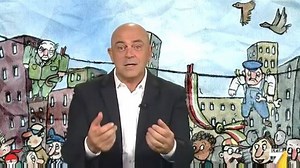 72K views · 814 reactions | Ieri un magistrale Crozza si scatena sul referendum costituzionale e sfotte Renzi, Napolitano e l'ambasciatore americano. Imperdibile! | Viva la Costituzione | Facebook