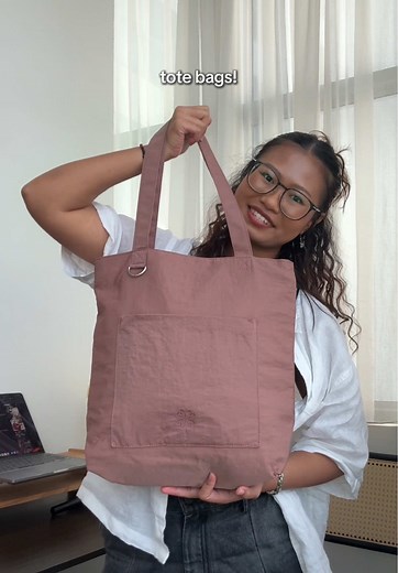 Letting yall in on my little secret - it’s the Everyday Tote 2.0 🥳 | Everyday Tote Bag