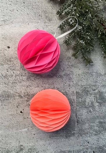 DIY Paper Honeycomb Ball Ornaments for Christmas