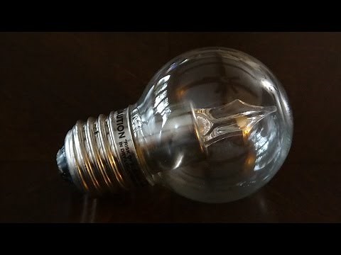 Utilitech pro 4watt globe LED light bulb