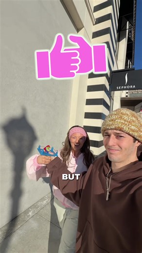 Thumb war at Sephora 👍🤺👍 | Us Sephora