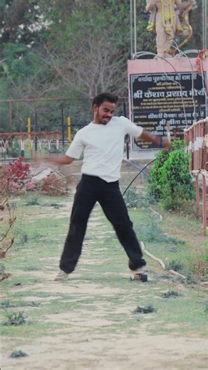 busut ke butan kha giral ba tut ke aawa tara mja raja khwa se lut ke new short dance viral Bhojpuri