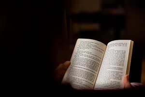 Mokslininkai rekomenduoja: 8 knygos, kurias verta dovanoti