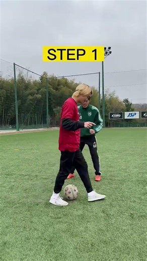 new skills tutorial #football #shortsfeed #skills #ytshort #ronaldo #neymarskills