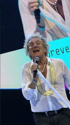 Rod Stewart performing "Forever Young" live