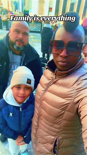 Mrs R. (@nanarokosz)’s videos with Fada Fada (Ghetto Gospel) - Phyno